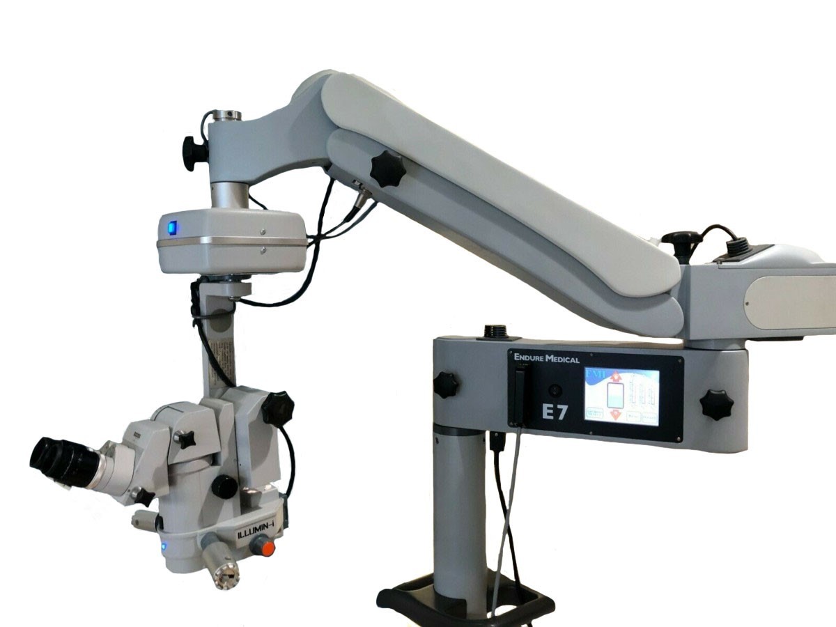 Endure Medical Alcon E7 OR Rolling Surgical Ophthalmic Microscope w ILLUMIN i photo Endure医用爱尔康E7或滚动外科眼科显微镜w ILLUMIN i爱尔康LenSx飞秒白内障激光系统