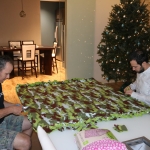 激光定位器在节日期间竭尽全力回馈HTH华体会