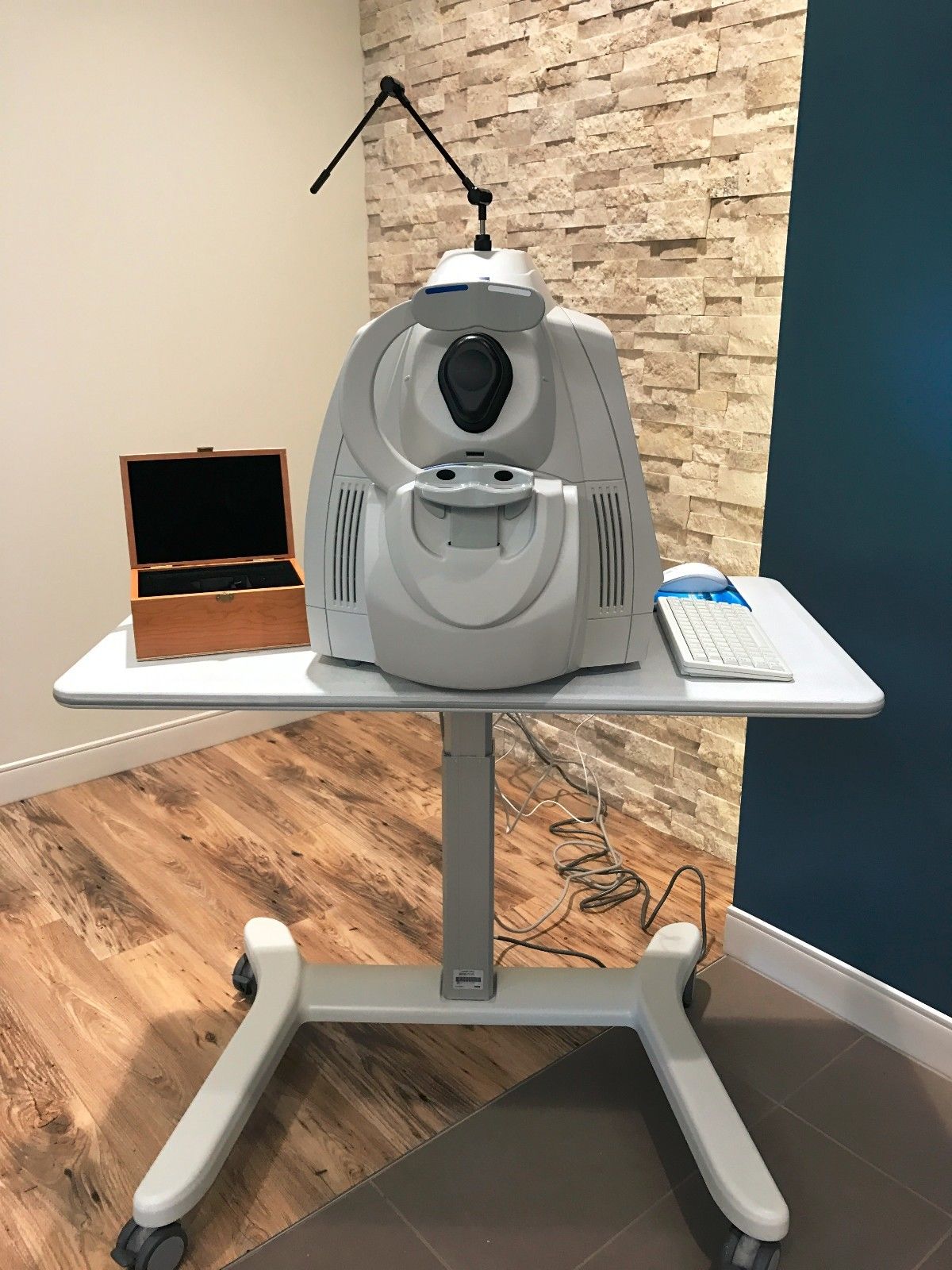 卡尔蔡司Cirrus 400光谱域OCT HD 6.0与新的打印机保修表